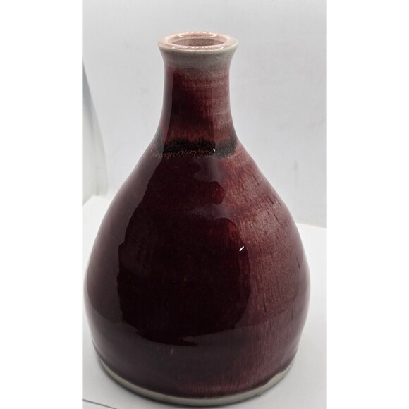 Beautiful Studio Art Pottery Bud Vase with Ox Blood Glaze - Picture 3 of 16